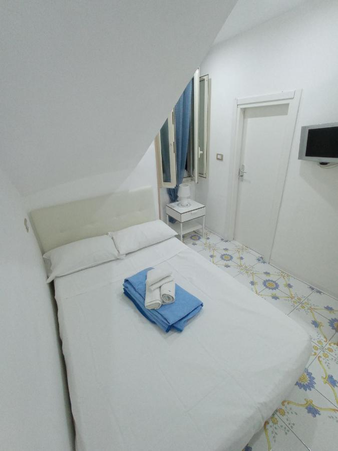 Seaside Lungomare Flat Appartement Napels Buitenkant foto
